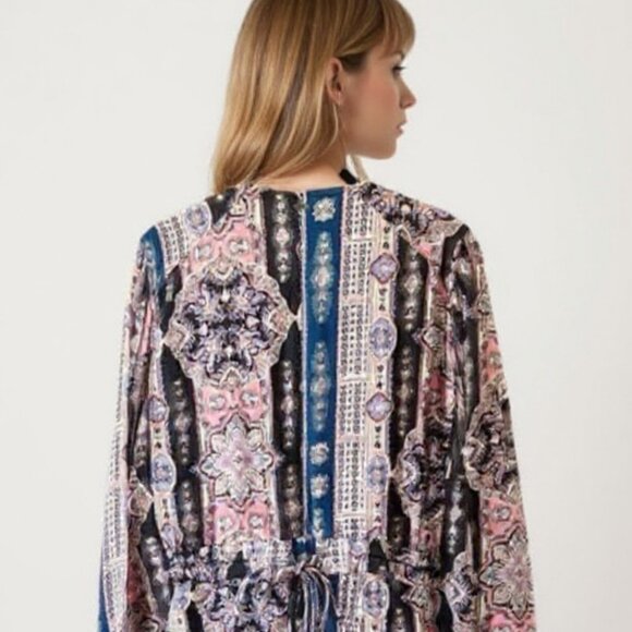 O'Neill Jacket Size M Colorful Floral Boho Print Open Front Pockets Ties in Back - Picture 1 of 14